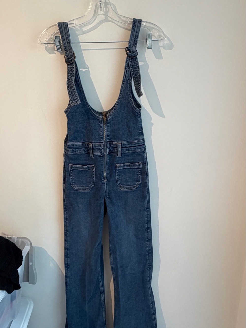 American Eagle Outfitters Blue Denim Zip-Front Flared Overalls - Picture 7 of 9